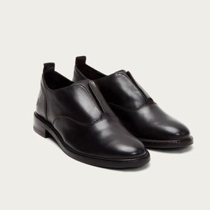 Frye Kelly CVO Oxford